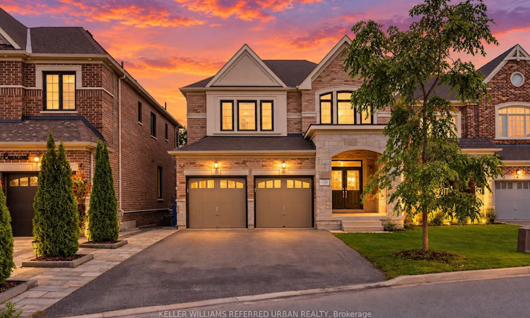 6 Sharonview Crescent