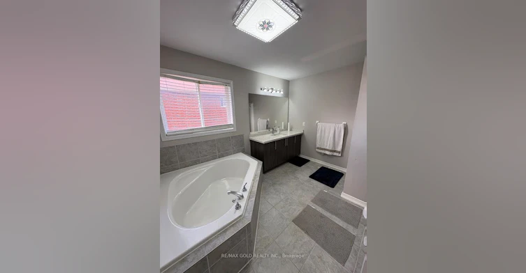 2199 Batters Loop Street, Innisfil, ON, L9S 0C9 - 18