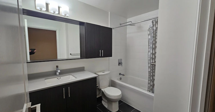 1610-3600 Highway 7 Road, Vaughan, ON, L4L 0G7 - 10
