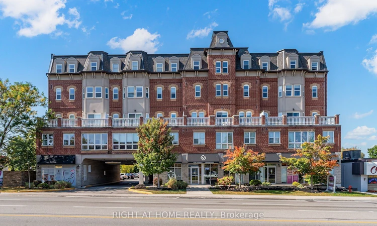 202-15450 Yonge Street