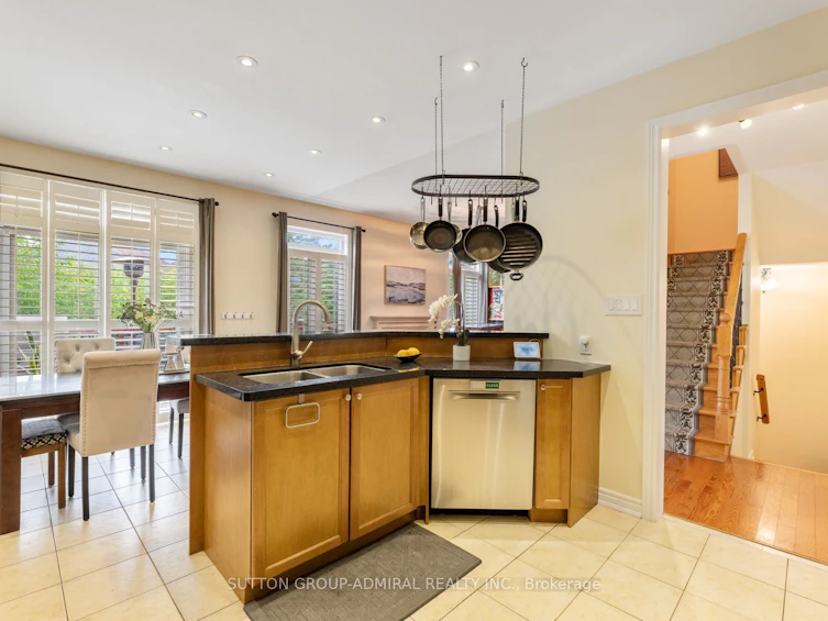 354 Autumn Hill Boulevard, Vaughan, ON, L4J 9C1 - 11