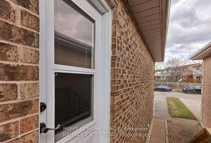 LOWER-6 Newlands Avenue, Georgina, ON, L4P 3T3 - 2