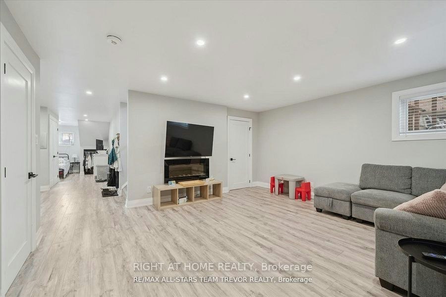 LOWER-6 Newlands Avenue, Georgina, ON, L4P 3T3 - 5