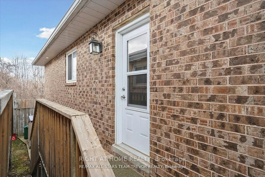 LOWER-6 Newlands Avenue, Georgina, ON, L4P 3T3 - 13