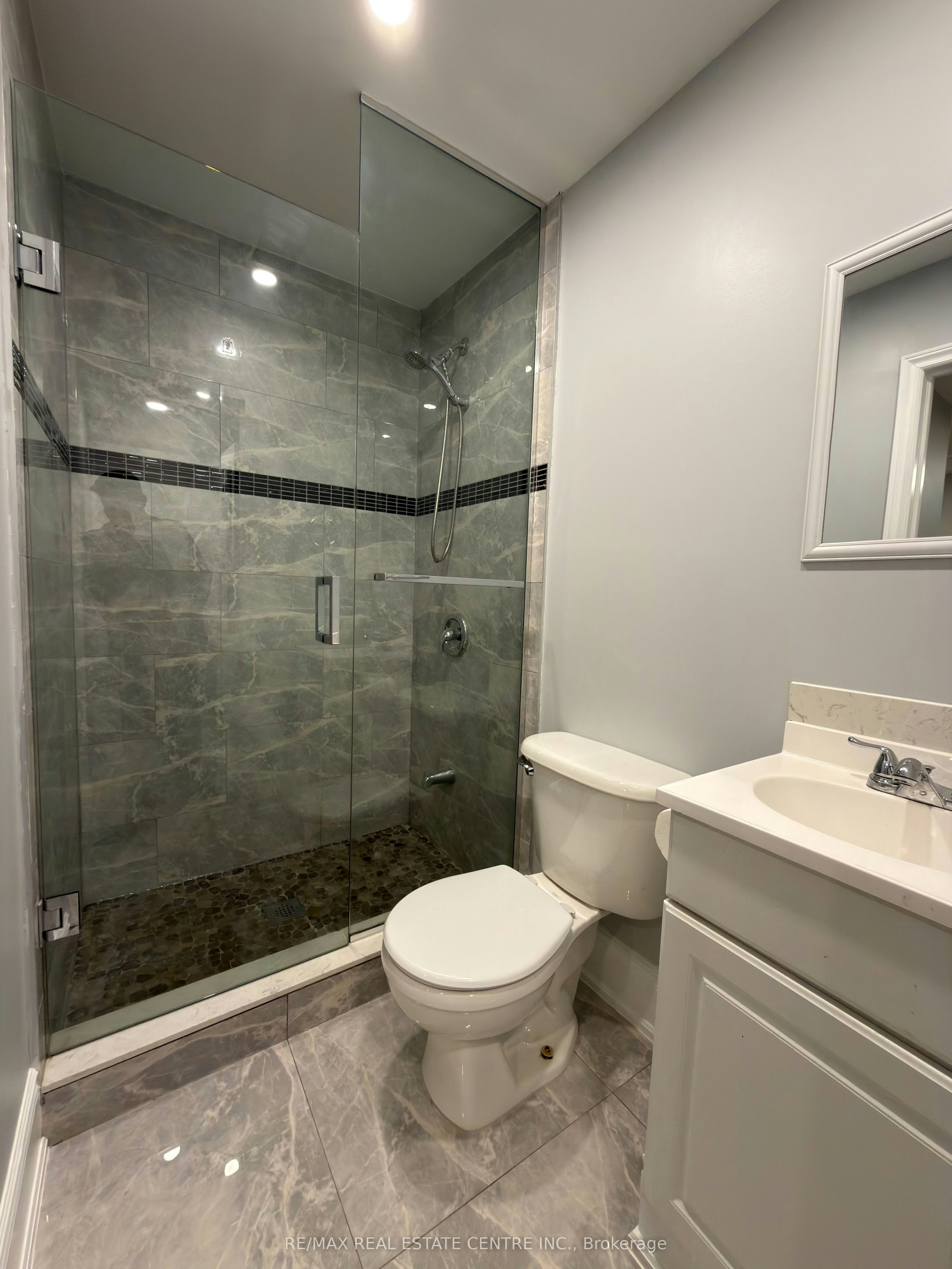 Lower-53 Dybal Street, Vaughan, ON, L4H 2L2 - 9