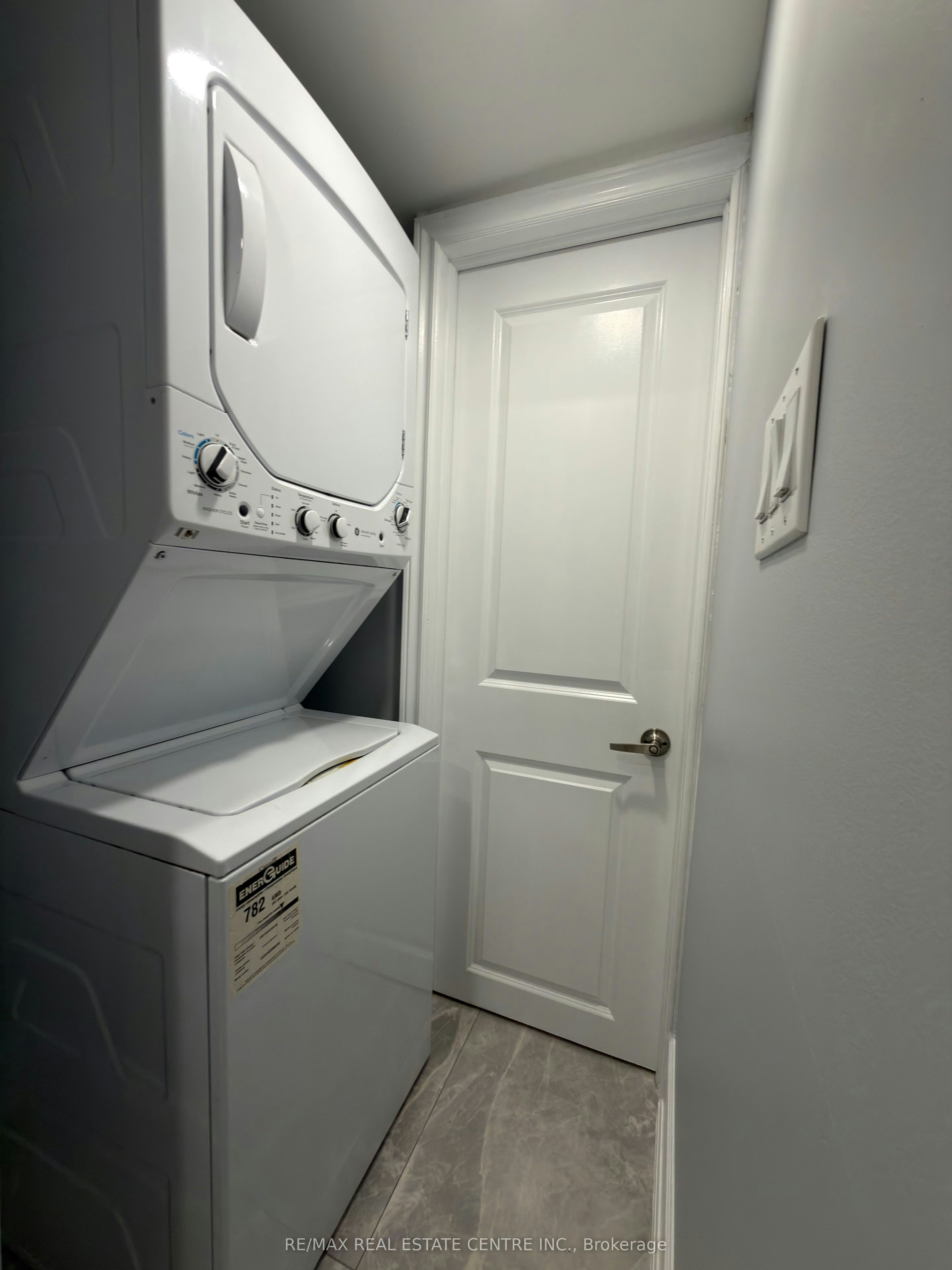 Lower-53 Dybal Street, Vaughan, ON, L4H 2L2 - 13