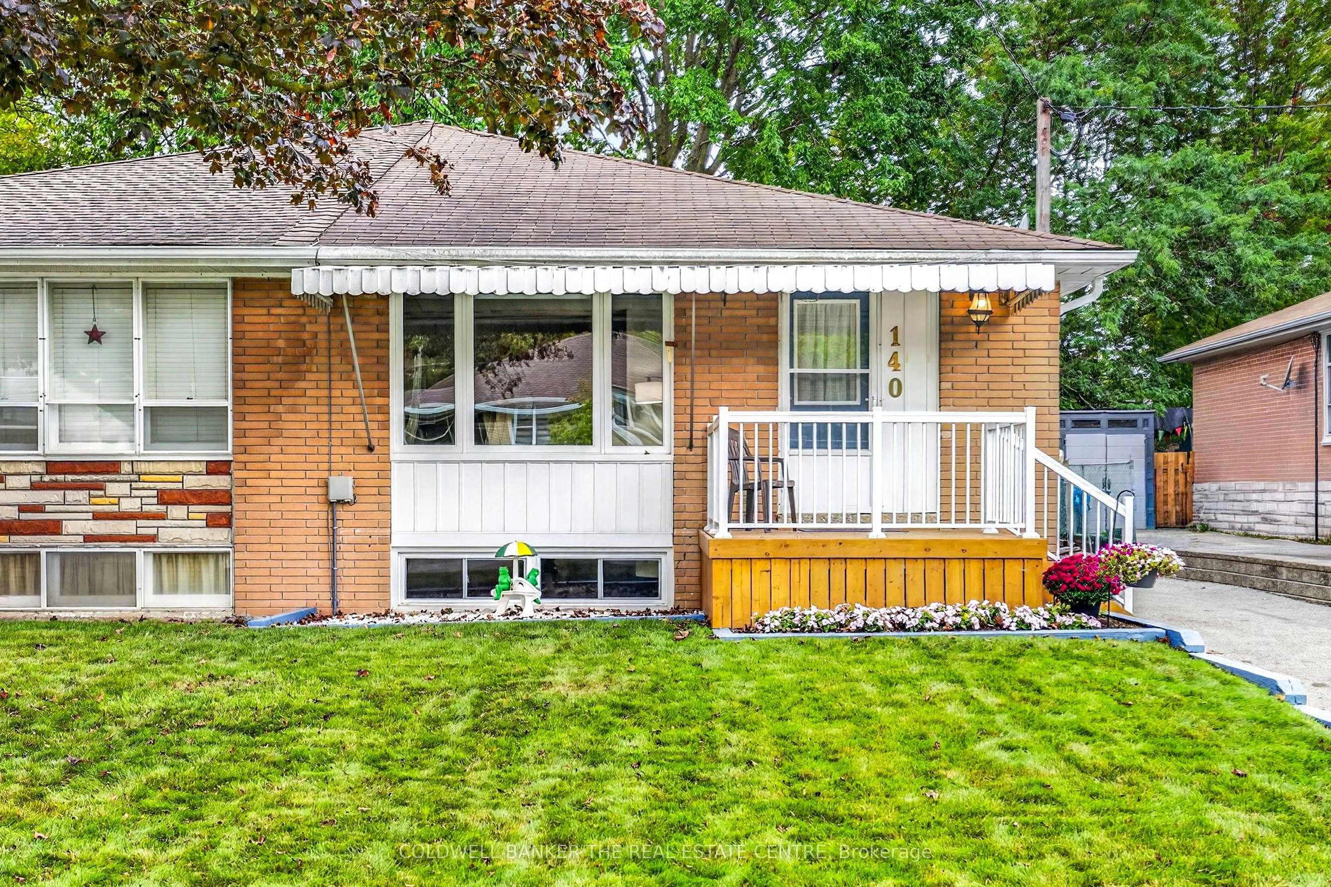 140 Willow Lane, Newmarket, ON, L3Y 4J3