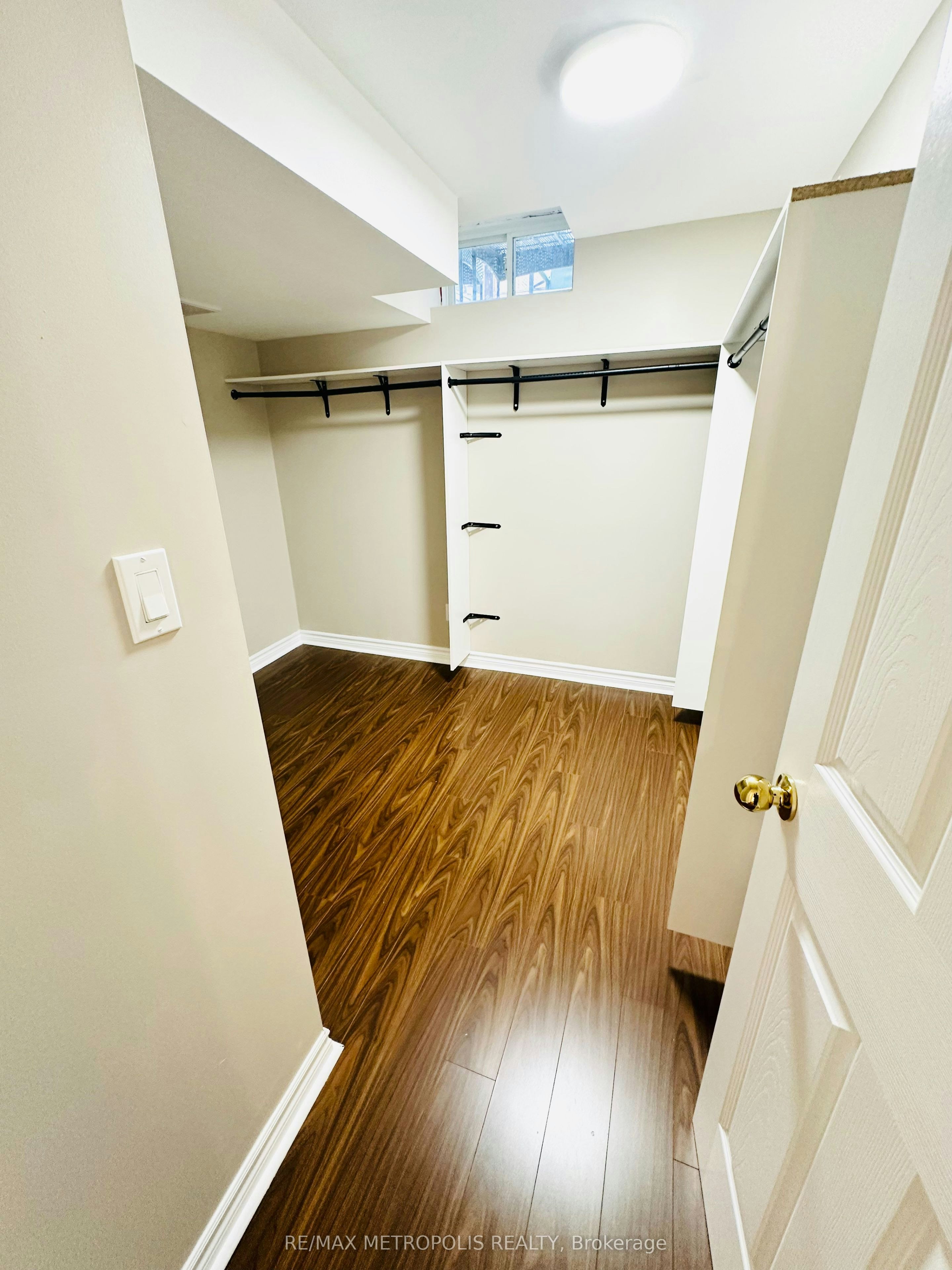 Basement-6 Wahba Way, Markham, ON, L3S 0C1 - 9