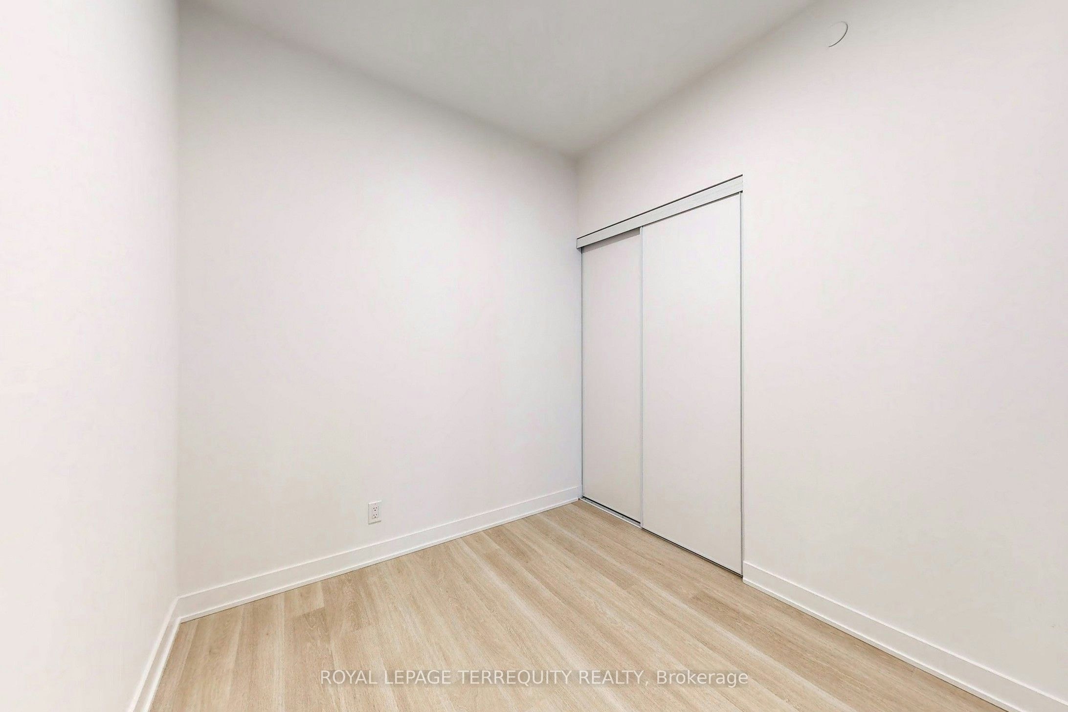 3103-30 Upper Mall Way, Vaughan, ON, L4J 0L7 - 25