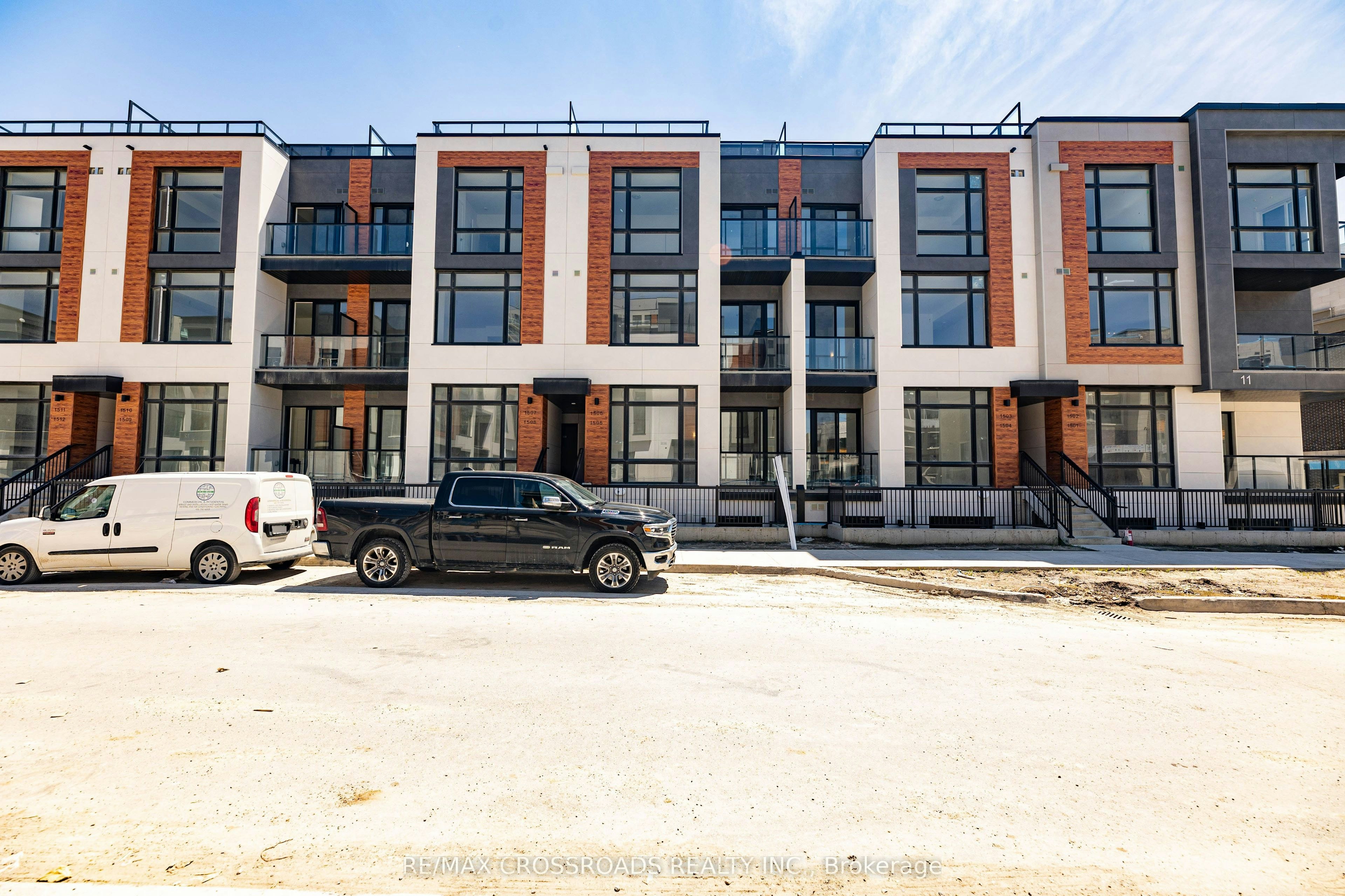 1503-11 David Eyer Road, Richmond Hill, ON, L4S 1M4 - 2