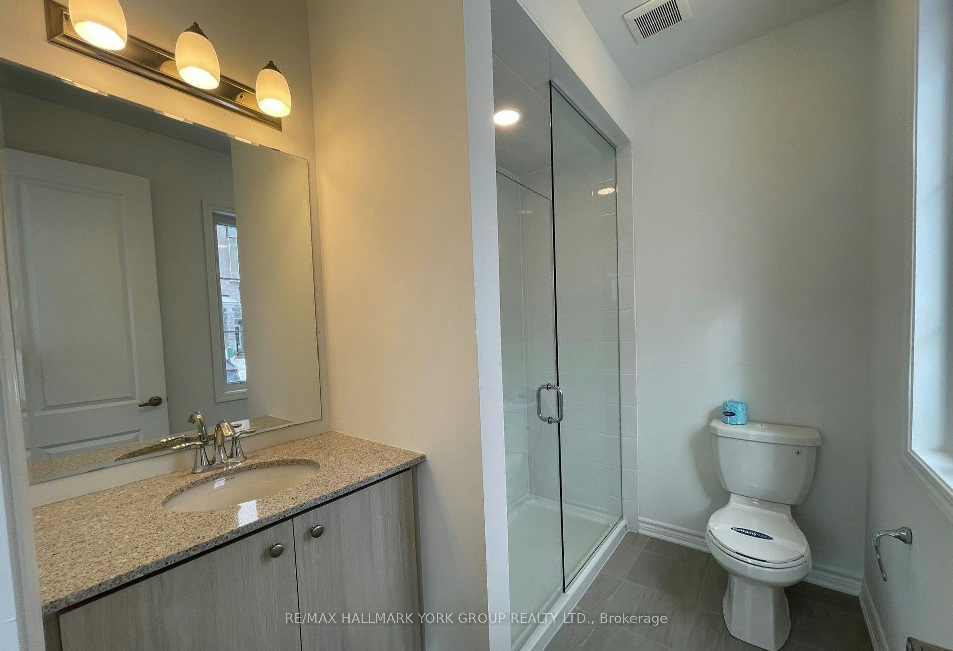 76 Greenridge Crescent, Markham, ON, L6C 3M1 - 4