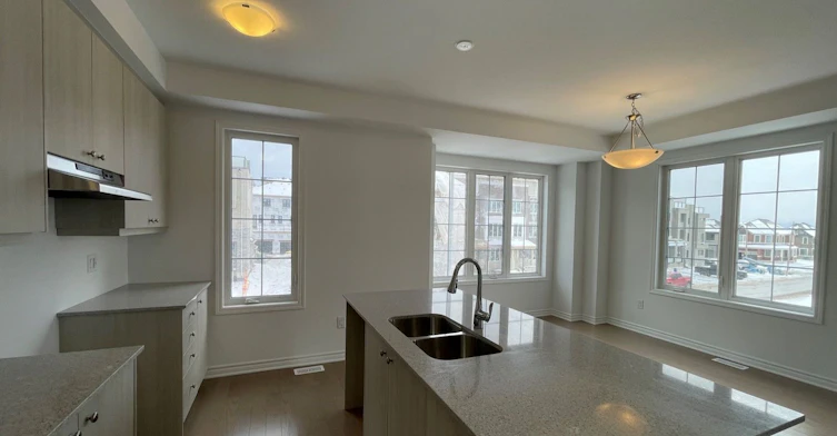 76 Greenridge Crescent, Markham, ON, L6C 3M1 - 6