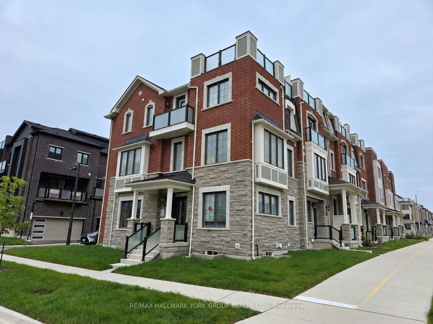 76 Greenridge Crescent, Markham, ON, L6C 3M1