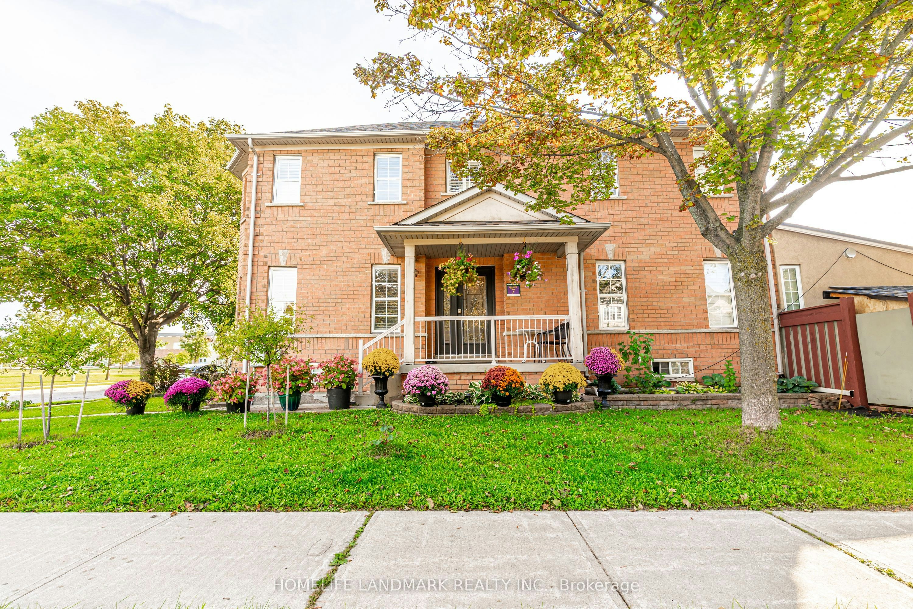 163 La Rocca Avenue, Vaughan, ON, L4H 2L2