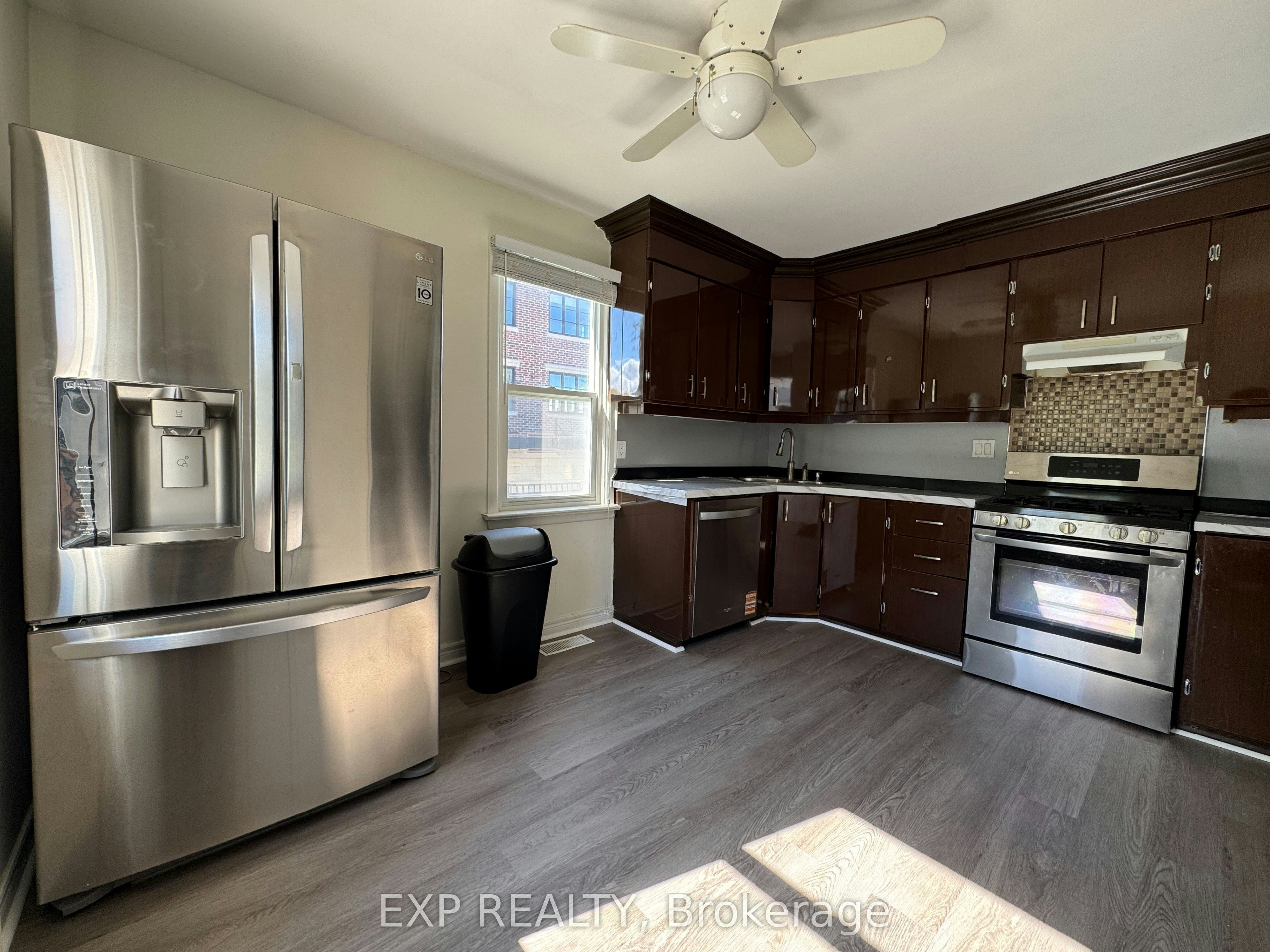 49 Sunset Beach Road, Richmond Hill, ON, L4E 3G7 5