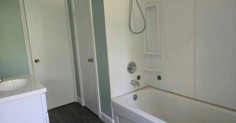 2-22 Centre Street, Aurora, ON, L4G 1J6 - 10
