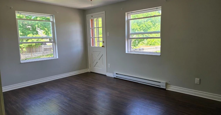 2-22 Centre Street, Aurora, ON, L4G 1J6 - 6