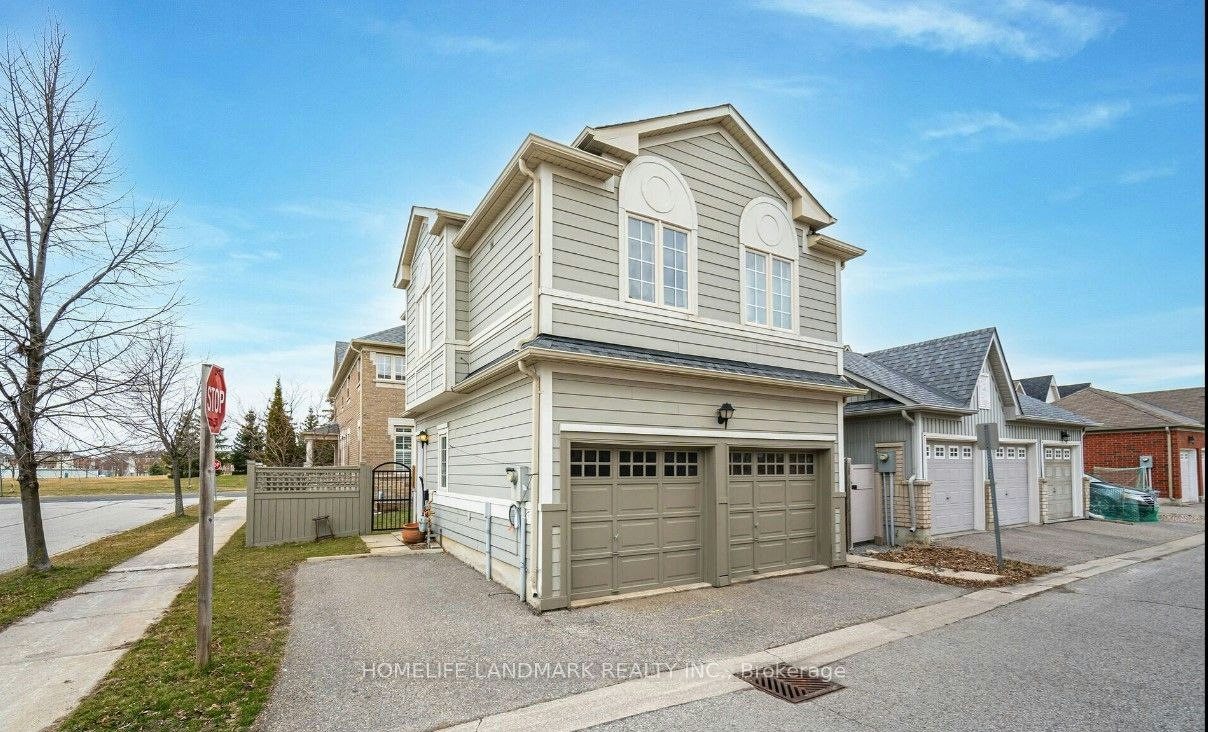 Coach-109 Northvale Road, Markham, ON, L6B 1H6