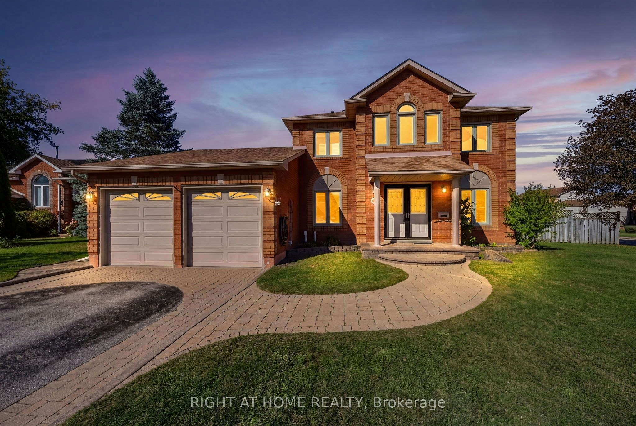 44 Edenbridge Drive, Essa, ON, L0M 1B3