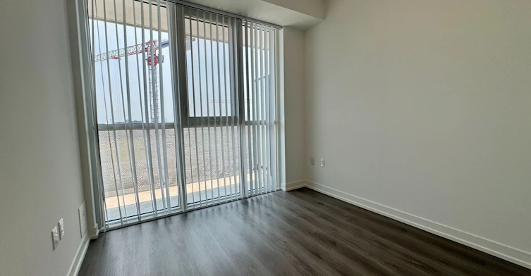 811-28 Interchange Way, Vaughan, ON, L4K 0P8 - 12