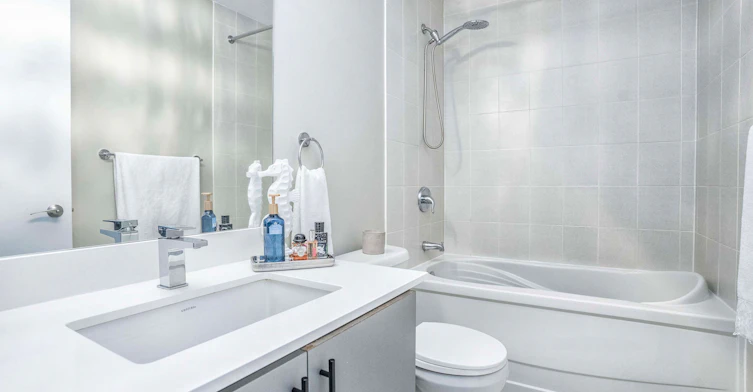 314-2900 Hwy 7 N/A, Vaughan, ON, L4K 0G3 - 16