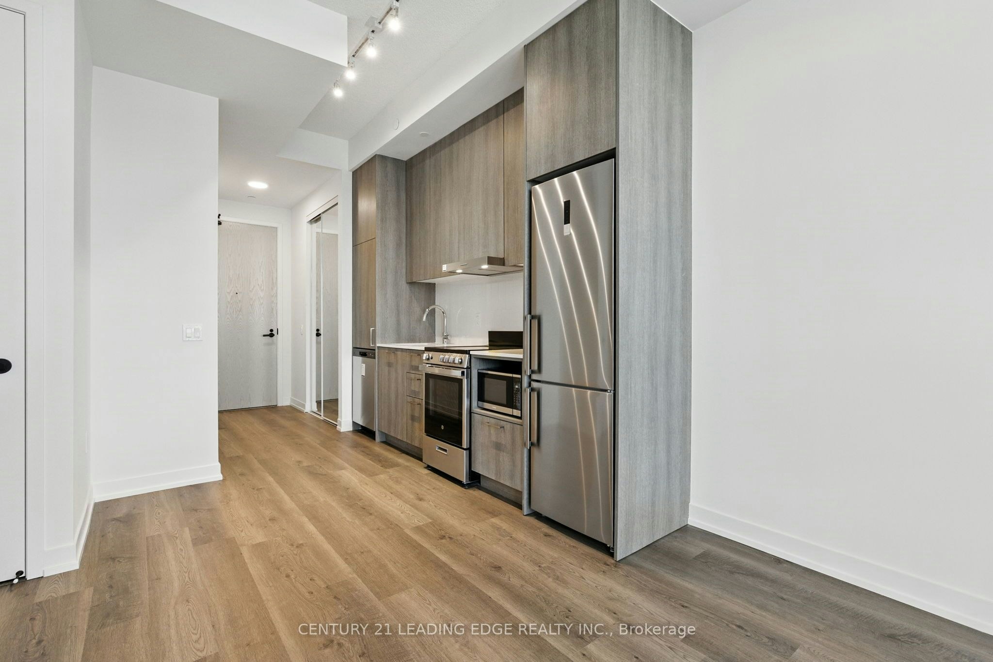 3217-195 Commerce Street, Vaughan, ON, L4K 0P9