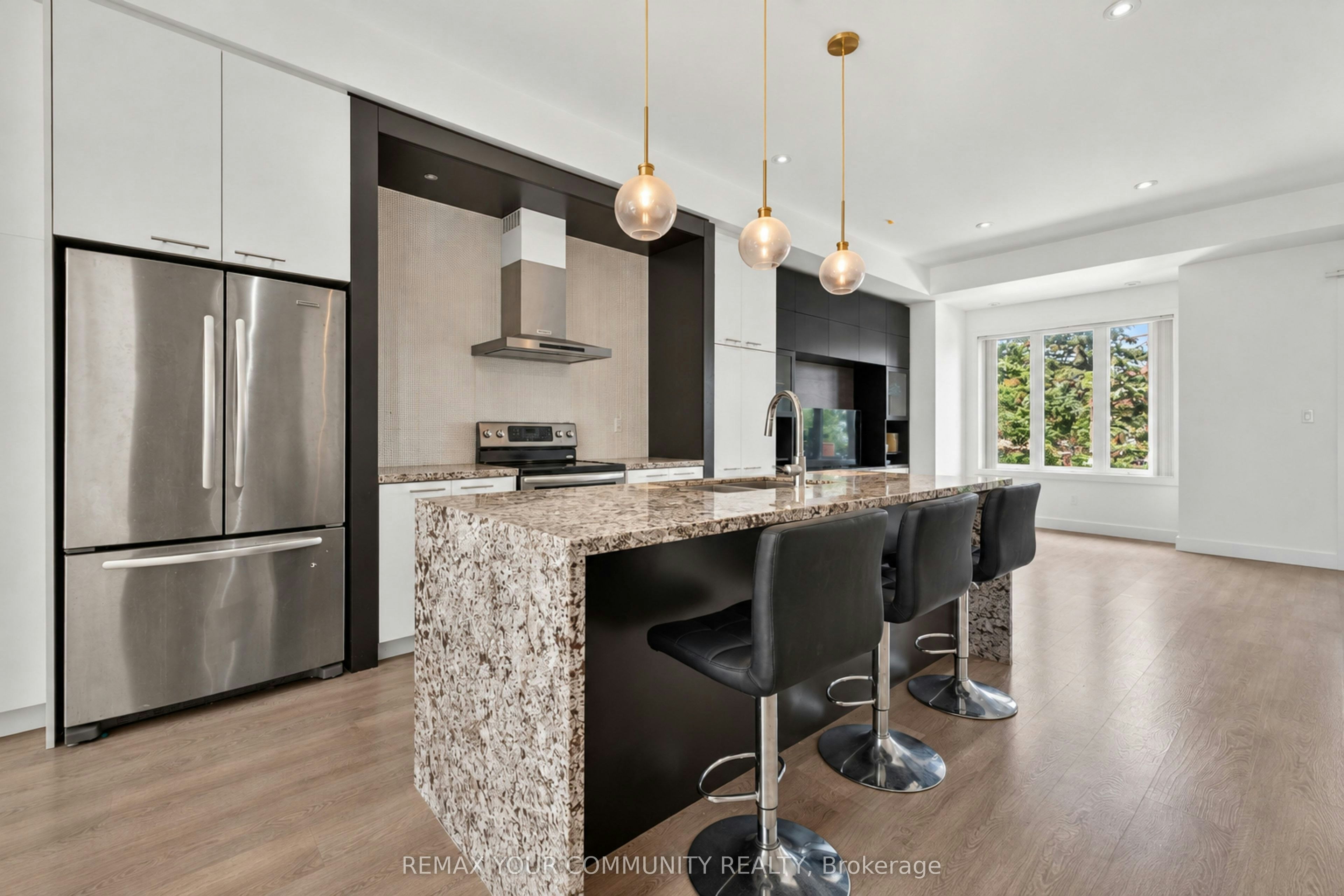 66 Genuine Lane, Richmond Hill, ON, L4B 0E5 - 4