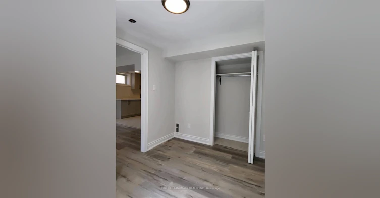 800 Colter Street N, Newmarket, ON, L3X 2V2 - 12