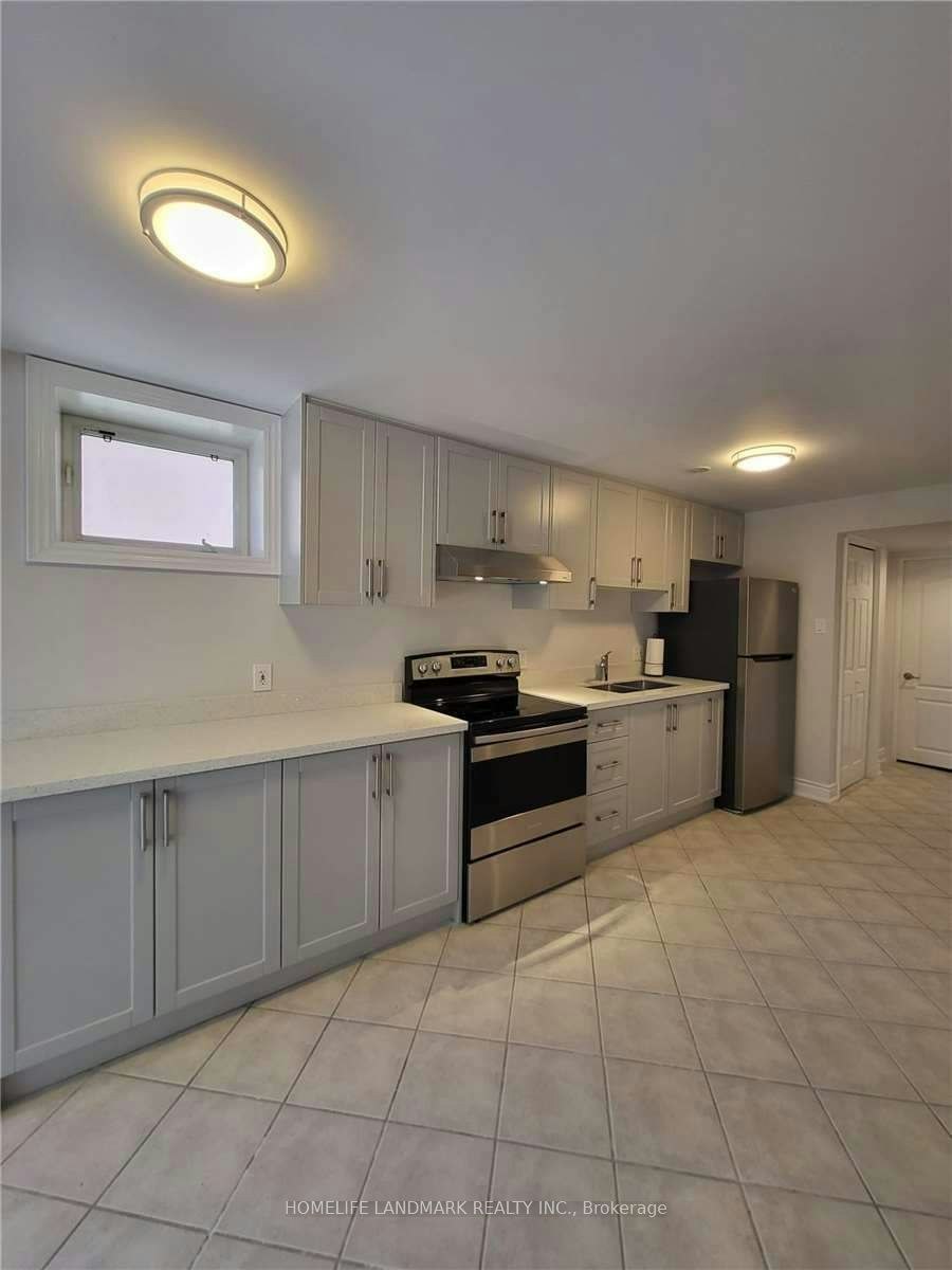 800 Colter Street N, Newmarket, ON, L3X 2V2 - 9