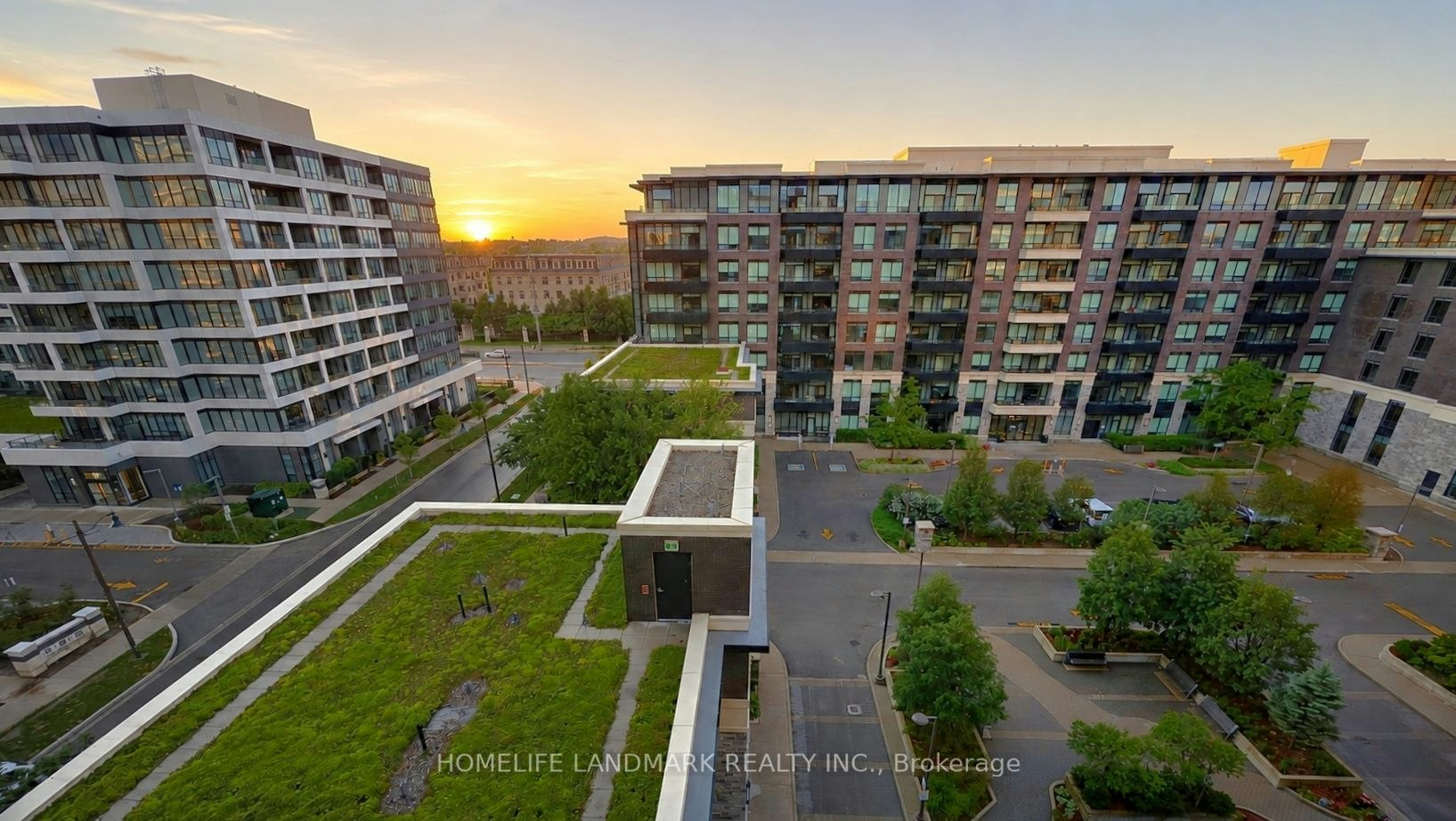 819-15 Water Walk Drive, Markham, ON, L6G 0G2 - 14