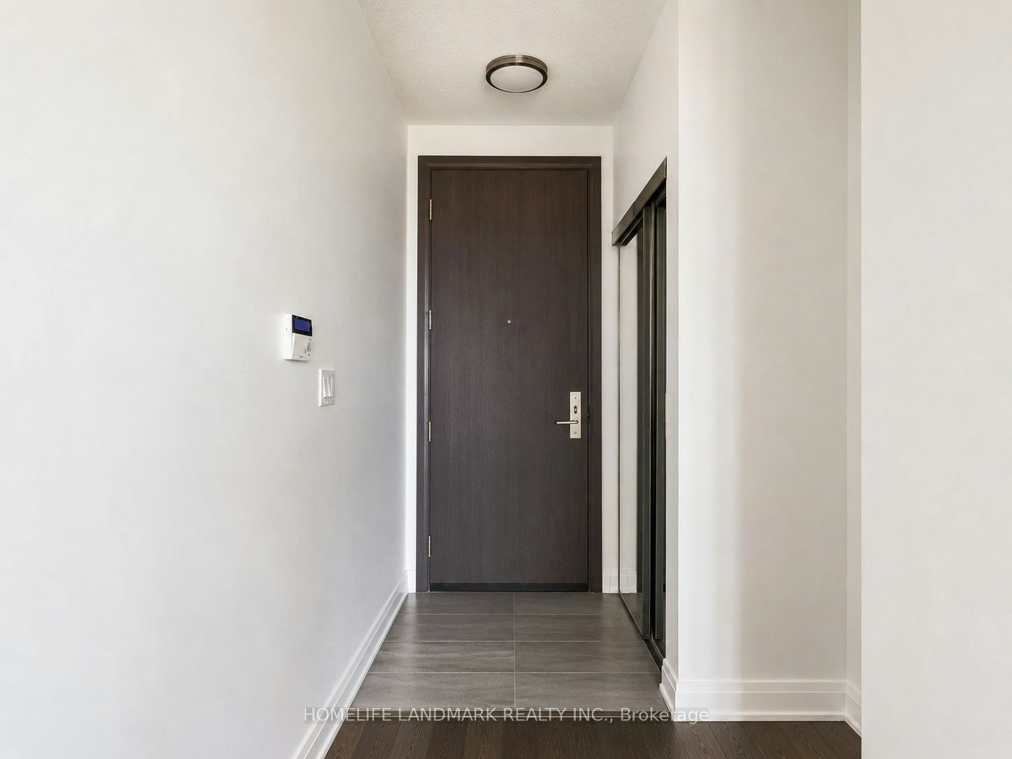 819-15 Water Walk Drive, Markham, ON, L6G 0G2 - 2