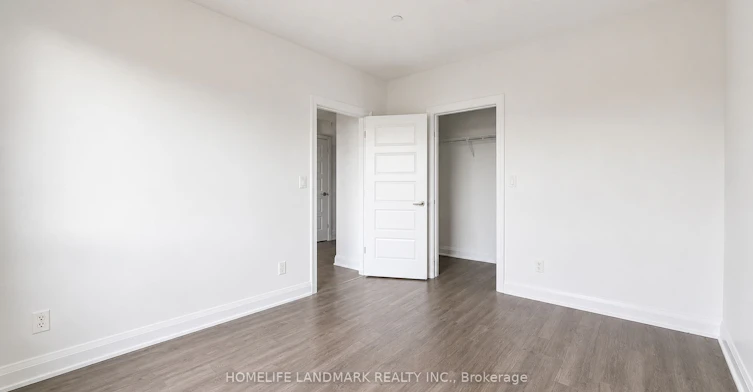 819-15 Water Walk Drive, Markham, ON, L6G 0G2 - 5