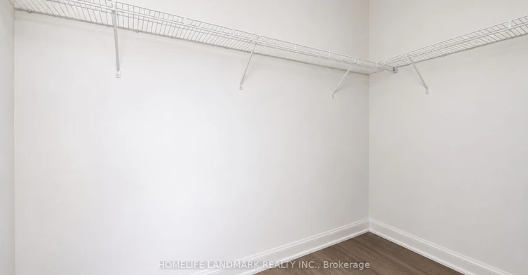 819-15 Water Walk Drive, Markham, ON, L6G 0G2 - 7