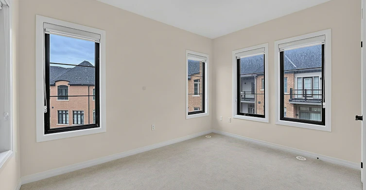 121 De La Roche Drive, Vaughan, ON, L4H 5A3 - 18
