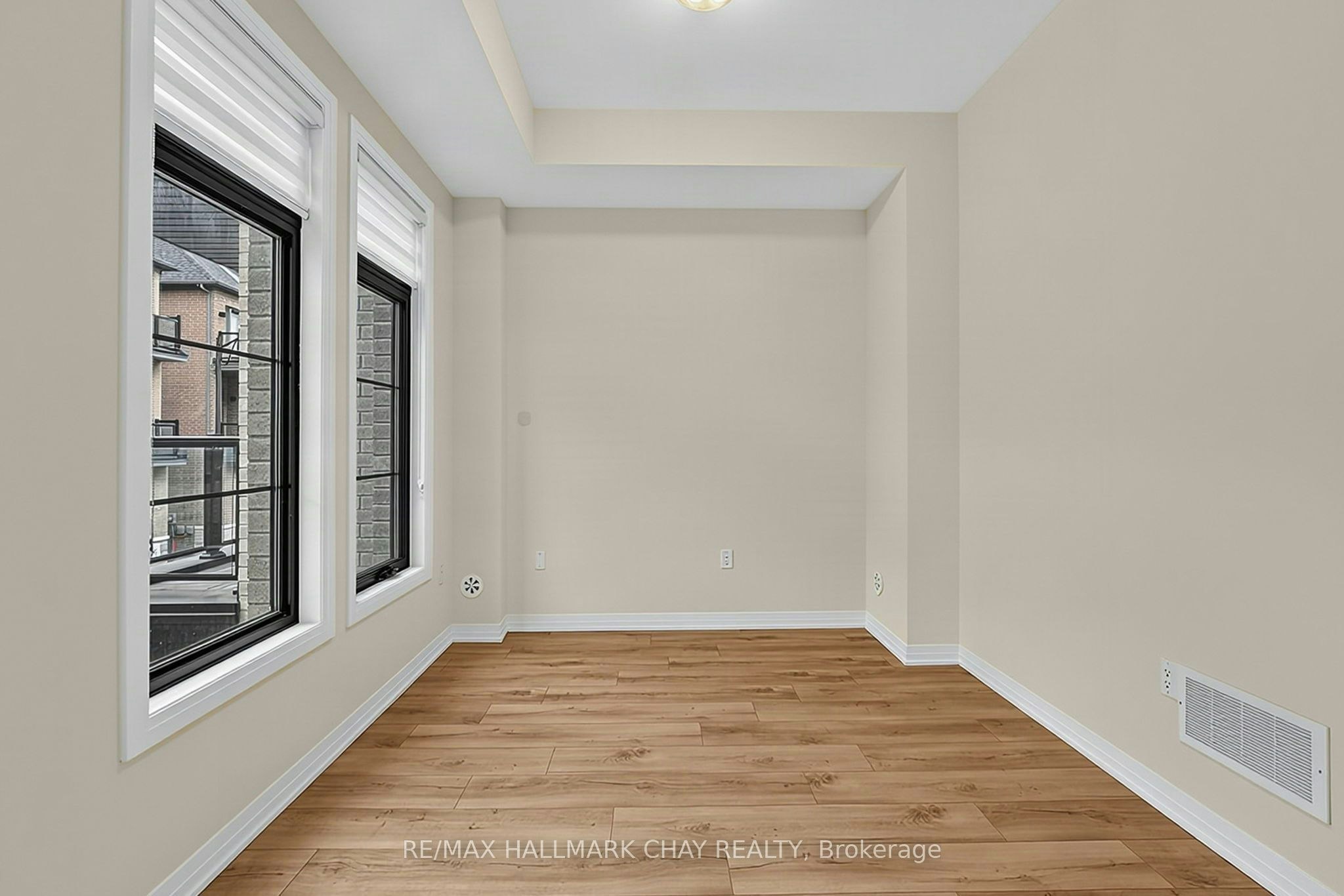 121 De La Roche Drive, Vaughan, ON, L4H 5A3 - 17