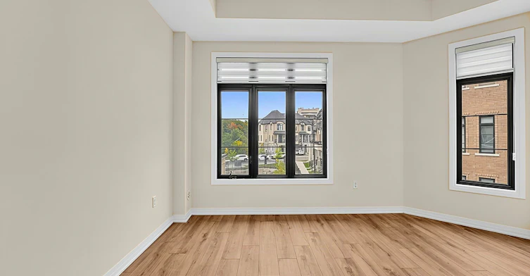 121 De La Roche Drive, Vaughan, ON, L4H 5A3 - 10