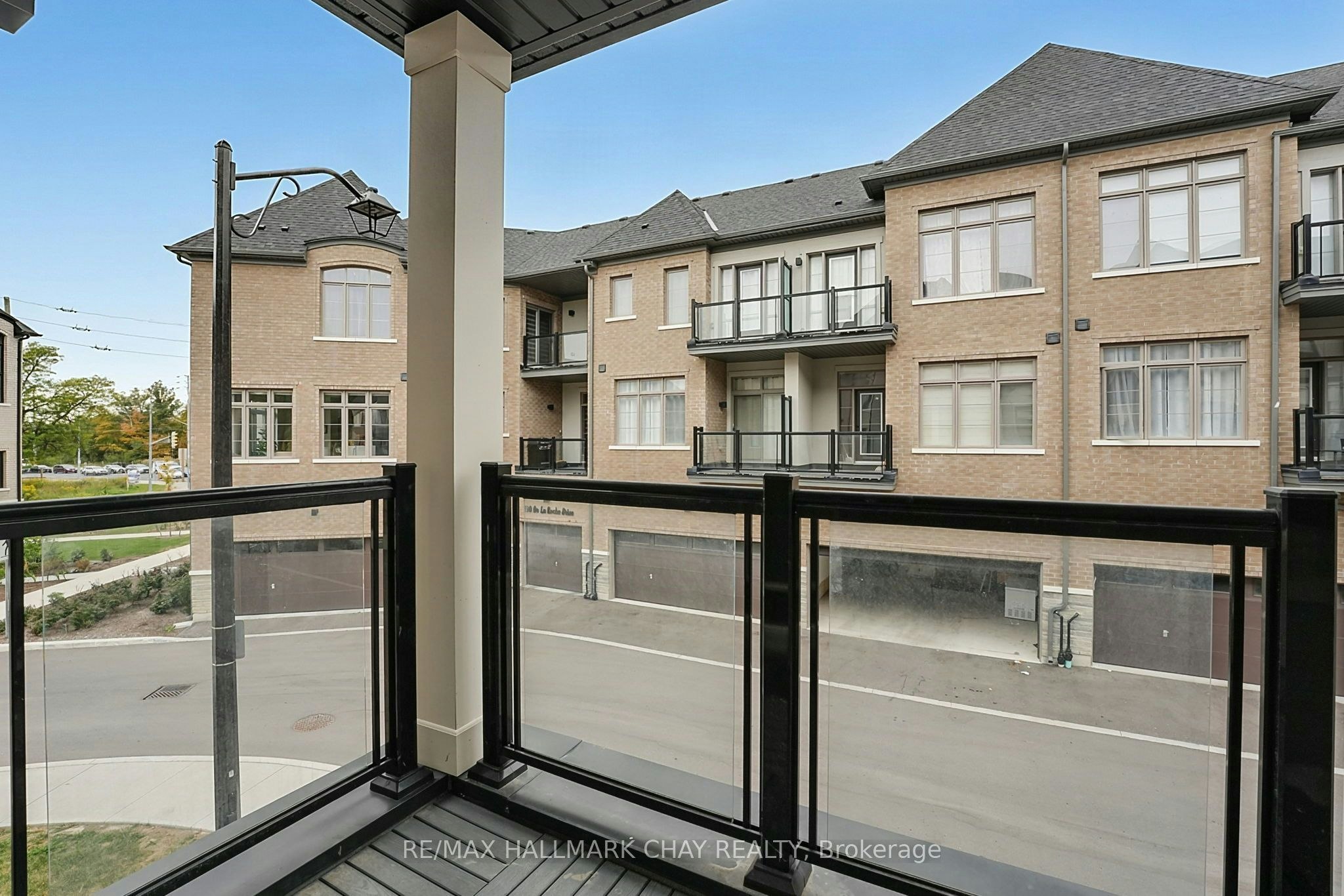 121 De La Roche Drive, Vaughan, ON, L4H 5A3 - 27
