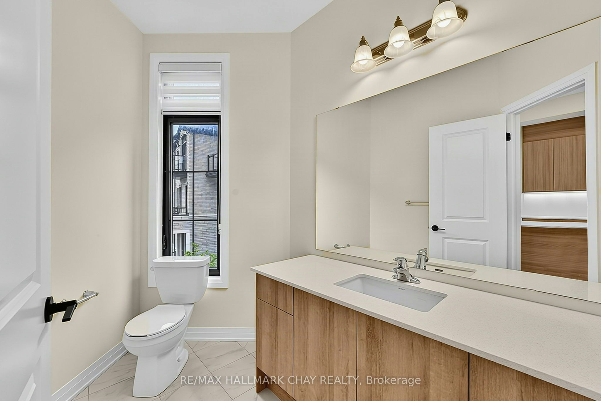 121 De La Roche Drive, Vaughan, ON, L4H 5A3 - 11