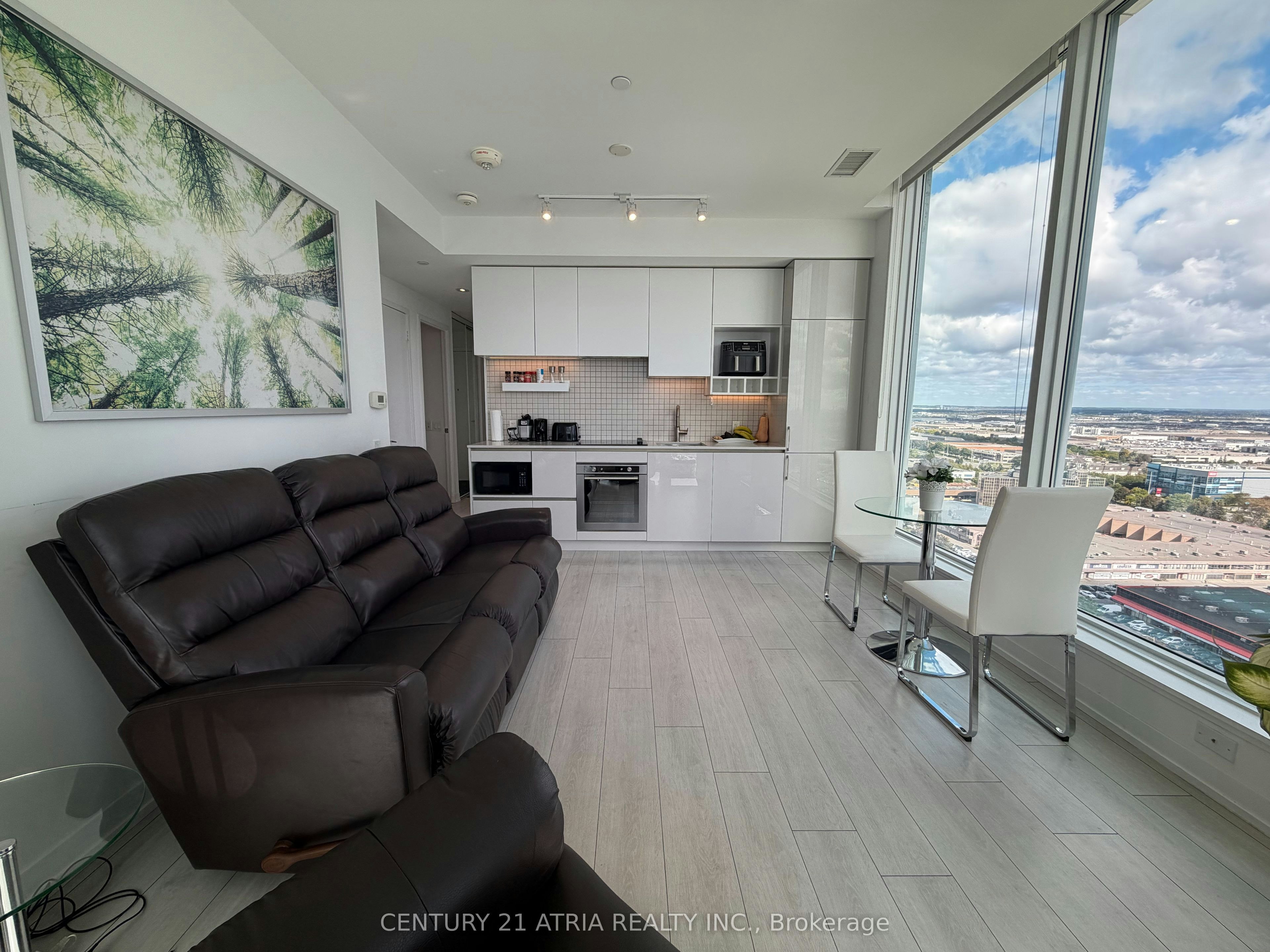 2303-898 Portage Parkway, Vaughan, ON, L4K 0J6 - 2