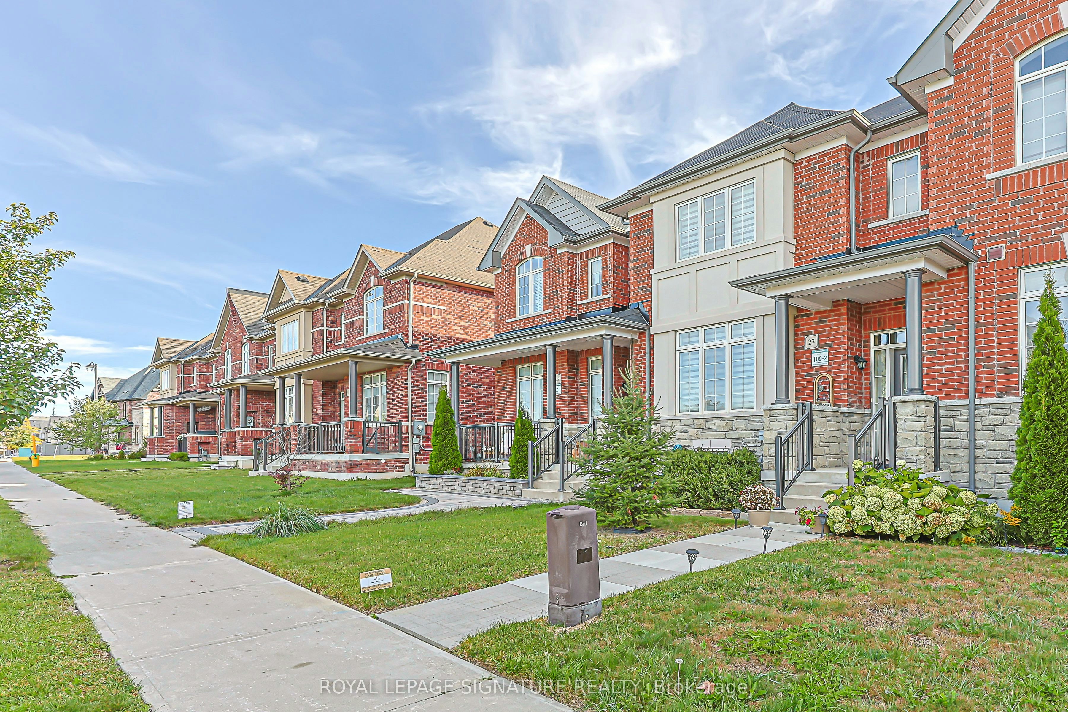 27 Beechborough Crescent, East Gwillimbury, ON, L9N 0L6