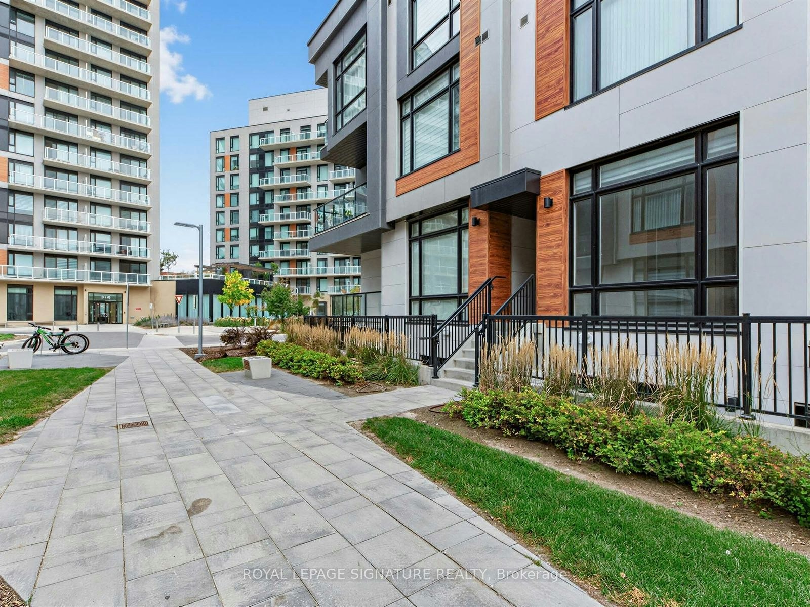 1014-14 David Eyer Road, Richmond Hill, ON, L4S 0N4 - 2