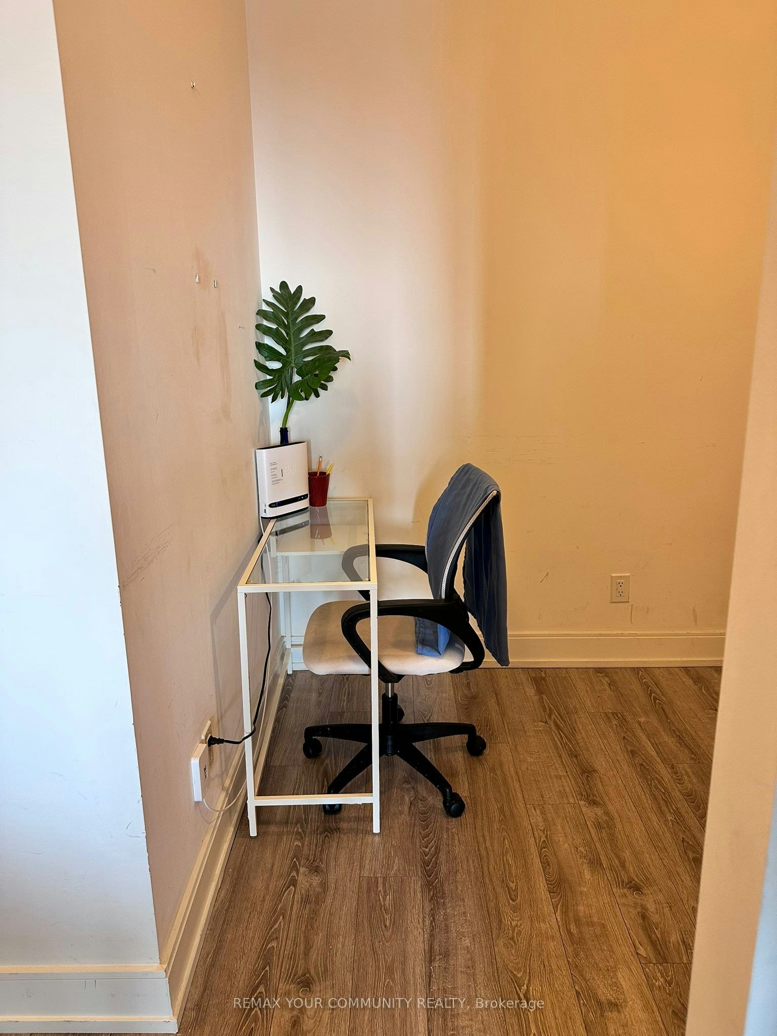 807B-9600 Yonge Street, Richmond Hill, ON, L4C 0X3 - 8