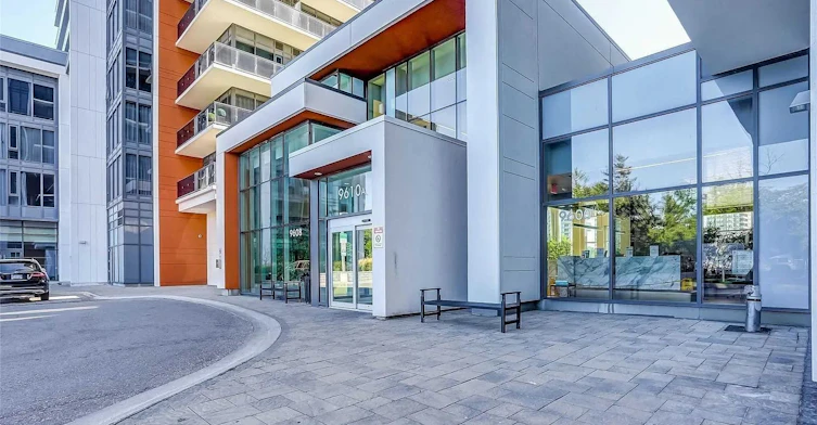 807B-9600 Yonge Street, Richmond Hill, ON, L4C 0X3 - 6