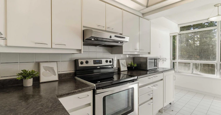 206-7250 Yonge Street, Vaughan, ON, L4J 7X1 - 10