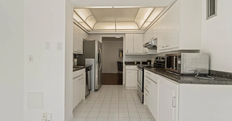 206-7250 Yonge Street, Vaughan, ON, L4J 7X1 - 12