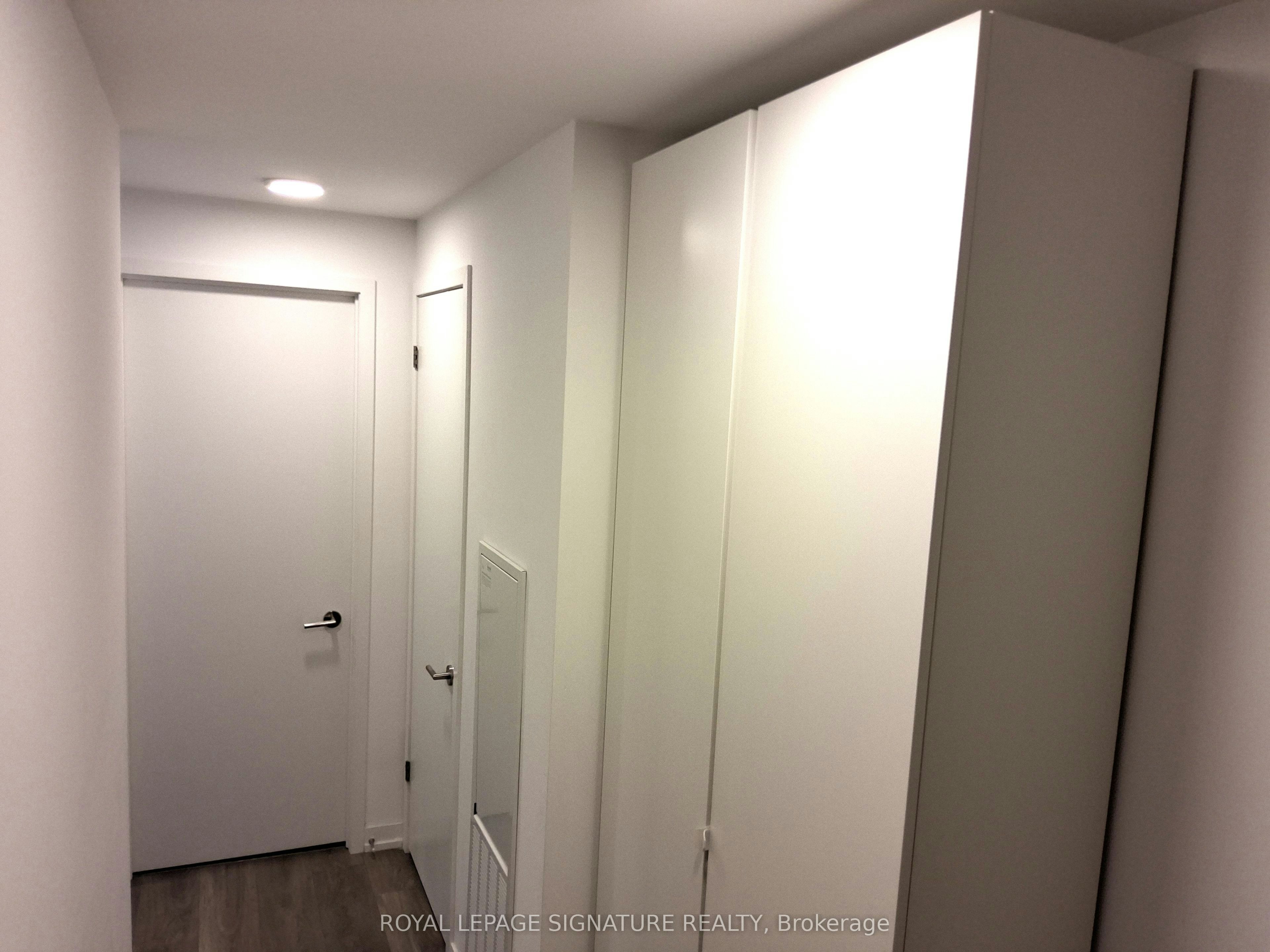 C701-8 Beverley Glen Boulevard, Vaughan, ON, L4J 0L5 - 4