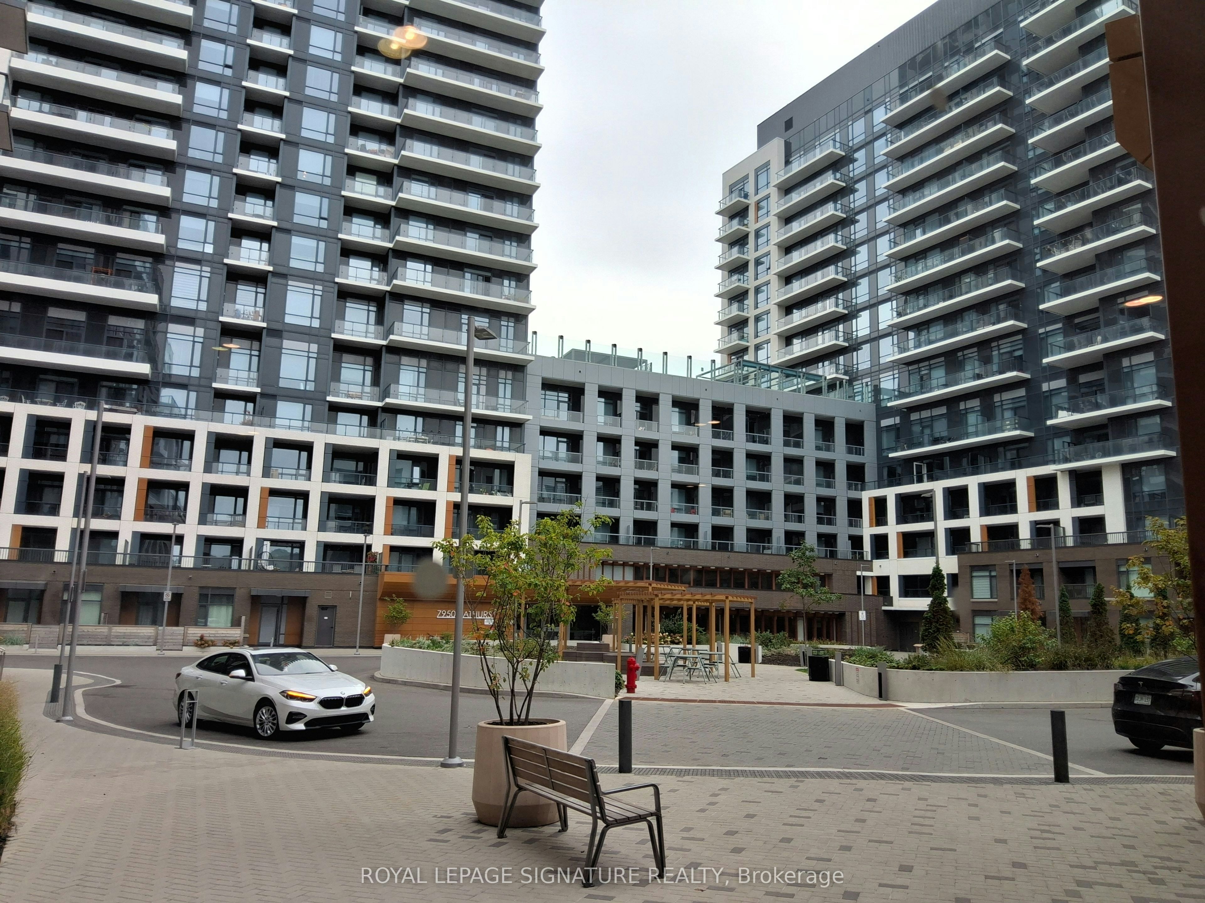 C701-8 Beverley Glen Boulevard, Vaughan, ON, L4J 0L5 - 2