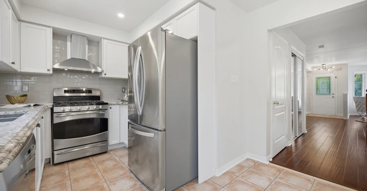187 Red Maple Road, Richmond Hill, ON, L4B 4S6 - 11