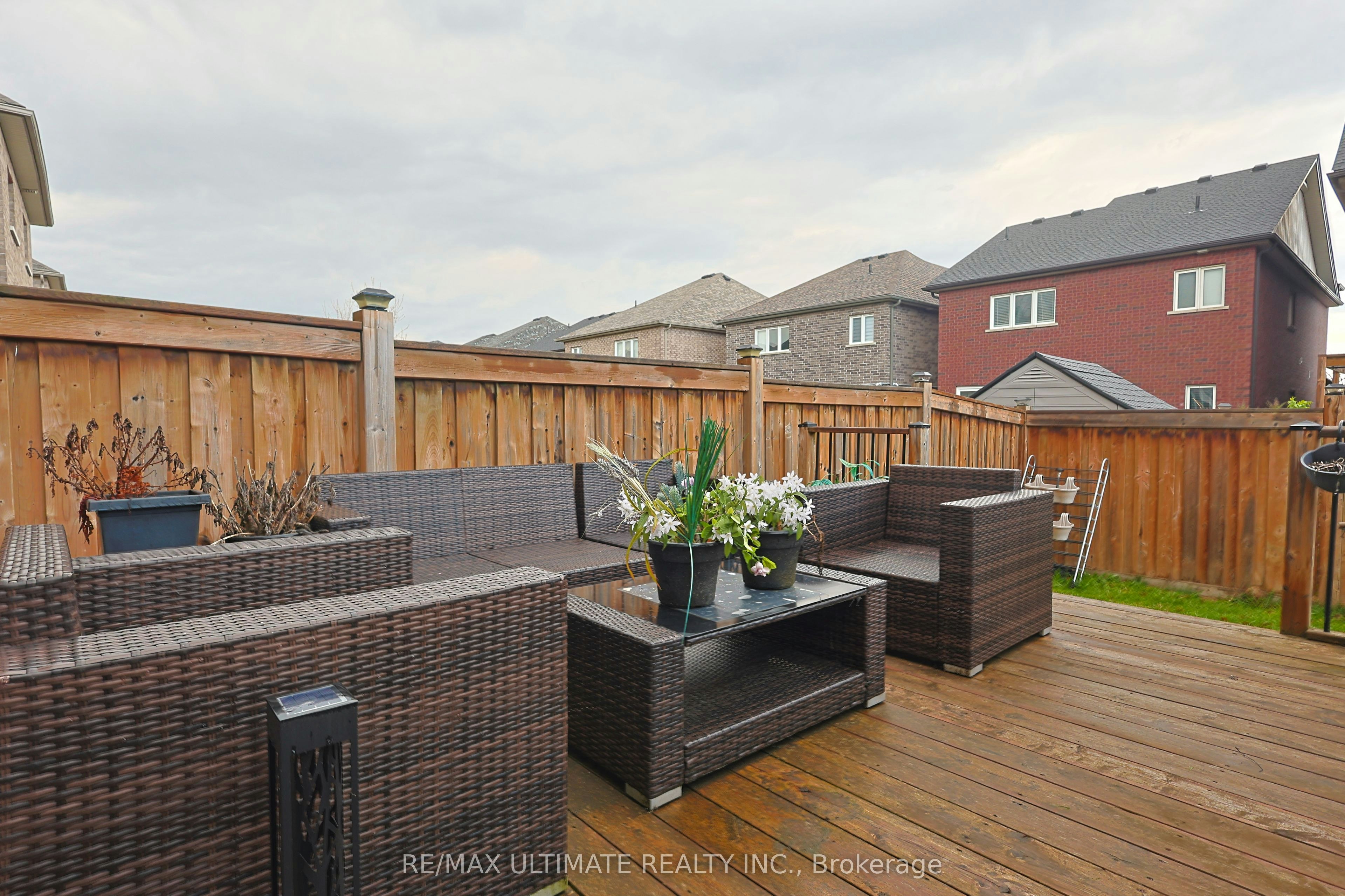 Upper-42 Walker Boulevard, New Tecumseth, ON, L9R 0N2 - 32