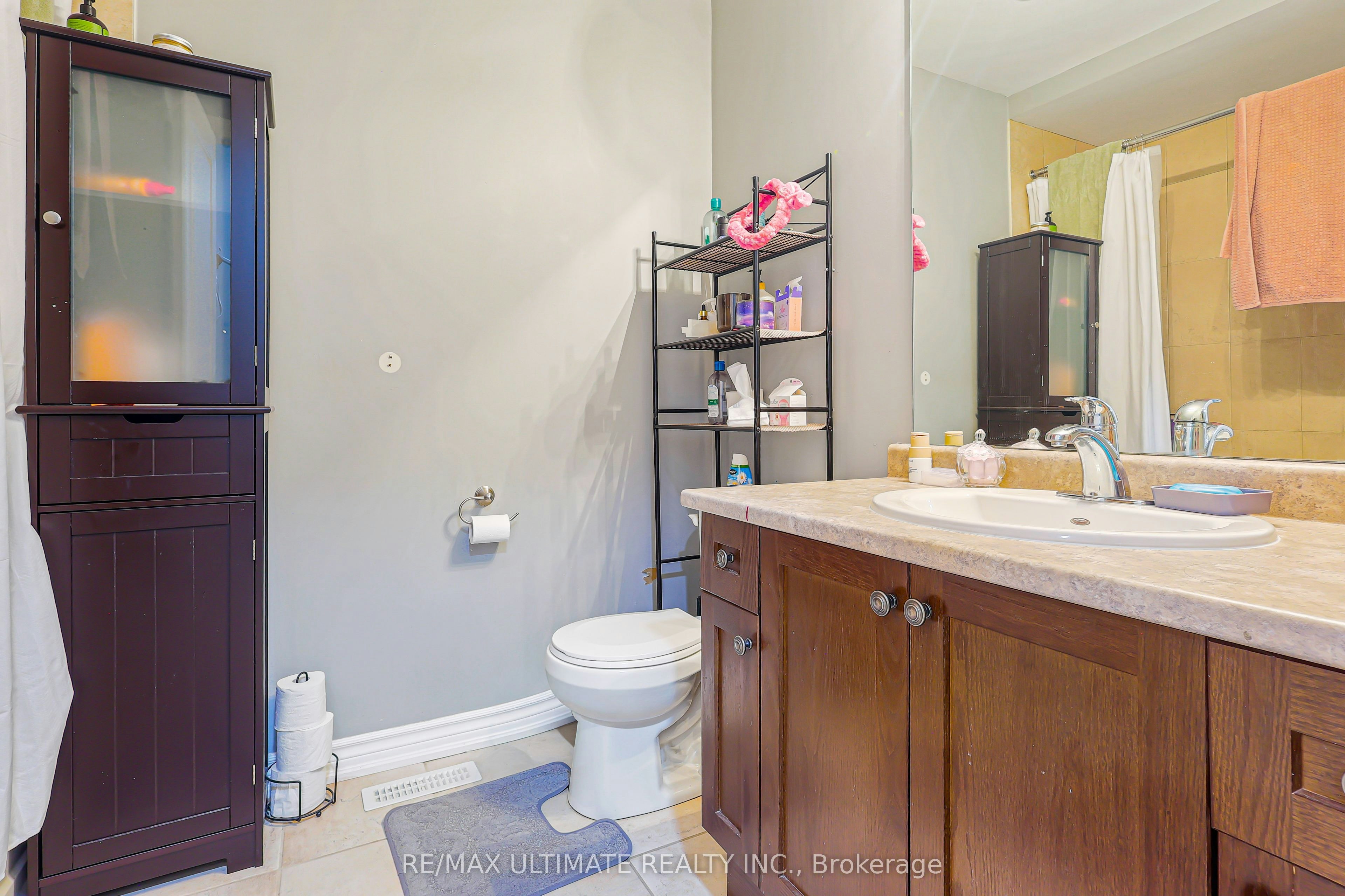 Upper-42 Walker Boulevard, New Tecumseth, ON, L9R 0N2 - 22